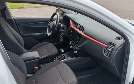 KIA Rio IV, 2021 год, 1 675 000 рублей, 15 фотография