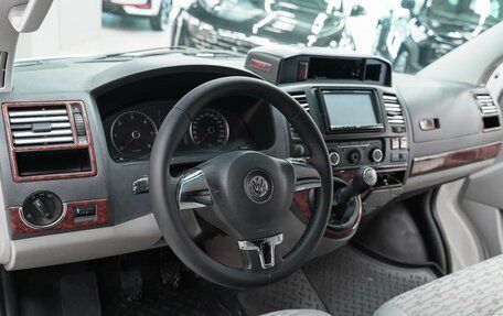 Volkswagen Transporter T5 рестайлинг, 2010 год, 1 399 000 рублей, 9 фотография