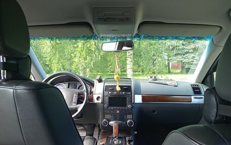 Volkswagen Touareg III, 2005 год, 900 000 рублей, 12 фотография