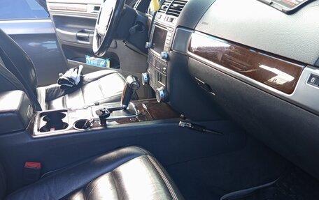 Volkswagen Touareg III, 2005 год, 900 000 рублей, 19 фотография