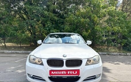 BMW 3 серия, 2011 год, 1 090 000 рублей, 2 фотография