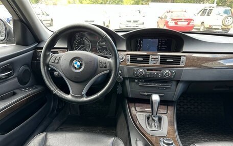 BMW 3 серия, 2011 год, 1 090 000 рублей, 9 фотография