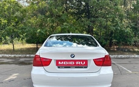 BMW 3 серия, 2011 год, 1 090 000 рублей, 6 фотография
