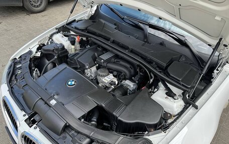 BMW 3 серия, 2011 год, 1 090 000 рублей, 33 фотография