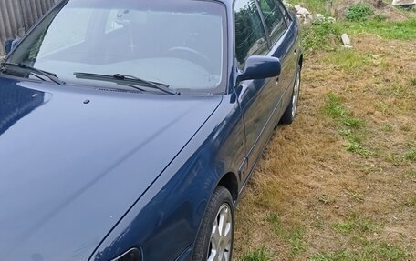 Audi A6, 1994 год, 400 000 рублей, 4 фотография