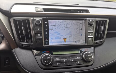 Toyota RAV4, 2015 год, 2 500 000 рублей, 22 фотография