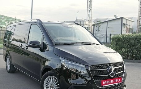 Mercedes-Benz V-Класс, 2024 год, 9 750 000 рублей, 8 фотография