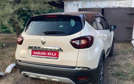Renault Kaptur I рестайлинг, 2018 год, 1 450 000 рублей, 8 фотография