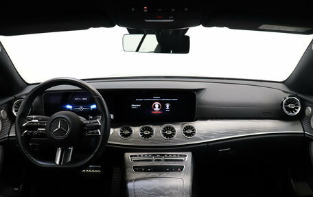 Mercedes-Benz E-Класс, 2021 год, 5 790 000 рублей, 8 фотография