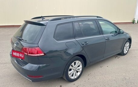 Volkswagen Golf VII, 2019 год, 1 390 000 рублей, 6 фотография