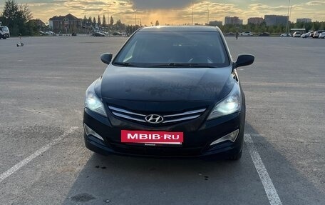 Hyundai Solaris II рестайлинг, 2016 год, 660 000 рублей, 2 фотография