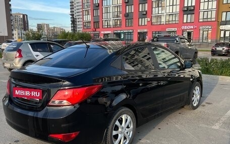Hyundai Solaris II рестайлинг, 2016 год, 660 000 рублей, 3 фотография