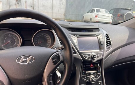 Hyundai Elantra V, 2014 год, 1 050 000 рублей, 5 фотография