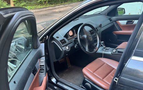 Mercedes-Benz C-Класс, 2008 год, 1 100 000 рублей, 4 фотография