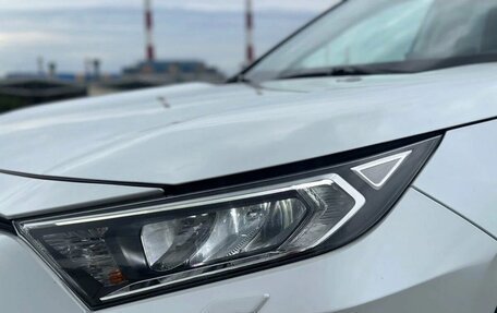 Toyota RAV4, 2020 год, 2 990 000 рублей, 5 фотография