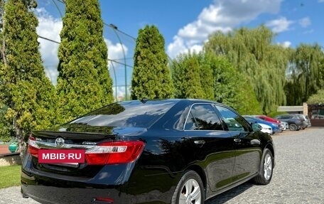 Toyota Camry, 2011 год, 1 380 000 рублей, 6 фотография