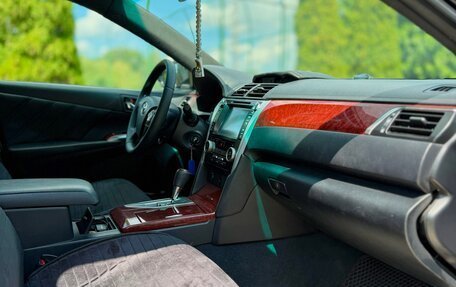 Toyota Camry, 2011 год, 1 380 000 рублей, 13 фотография