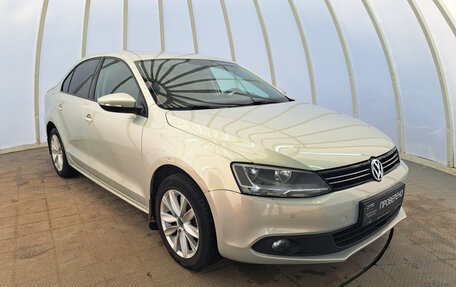 Volkswagen Jetta VI, 2011 год, 1 080 000 рублей, 7 фотография
