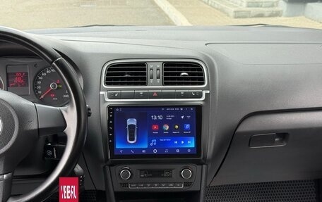 Volkswagen Polo VI (EU Market), 2013 год, 850 000 рублей, 25 фотография
