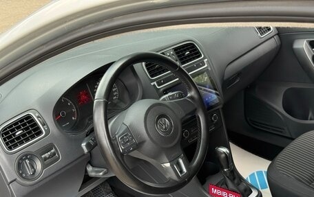 Volkswagen Polo VI (EU Market), 2013 год, 850 000 рублей, 21 фотография