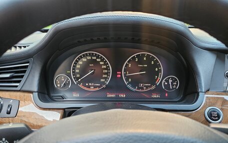 BMW 7 серия, 2011 год, 1 200 000 рублей, 11 фотография