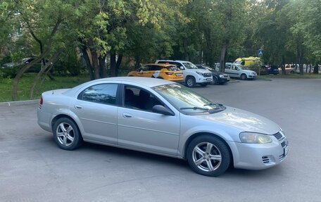 Dodge Stratus II, 2004 год, 370 000 рублей, 3 фотография