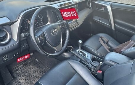 Toyota RAV4, 2017 год, 3 200 000 рублей, 7 фотография