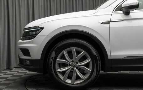 Volkswagen Tiguan II, 2019 год, 2 840 000 рублей, 26 фотография