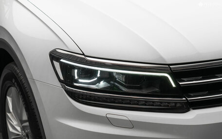 Volkswagen Tiguan II, 2019 год, 2 840 000 рублей, 27 фотография