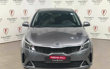 KIA Rio IV, 2021 год, 1 589 000 рублей, 2 фотография