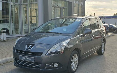 Peugeot 5008 I рестайлинг, 2012 год, 980 000 рублей, 7 фотография