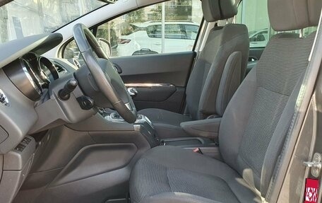 Peugeot 5008 I рестайлинг, 2012 год, 980 000 рублей, 10 фотография