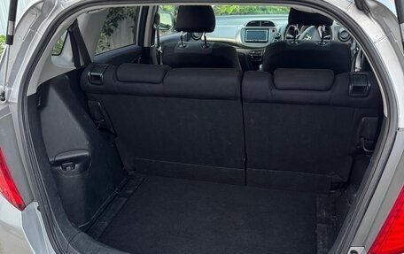 Honda Fit III, 2009 год, 750 000 рублей, 5 фотография