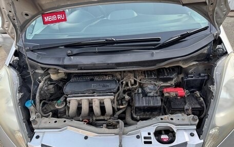 Honda Fit III, 2009 год, 750 000 рублей, 8 фотография