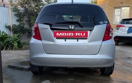 Honda Fit III, 2009 год, 750 000 рублей, 2 фотография