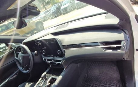 Lexus RX IV рестайлинг, 2023 год, 6 600 000 рублей, 7 фотография