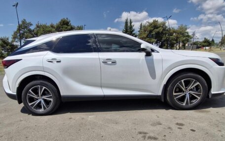 Lexus RX IV рестайлинг, 2023 год, 6 600 000 рублей, 3 фотография