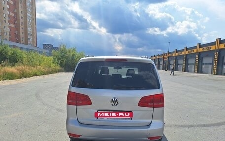 Volkswagen Touran III, 2010 год, 720 000 рублей, 9 фотография