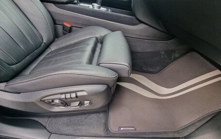 BMW X5, 2017 год, 4 850 000 рублей, 14 фотография