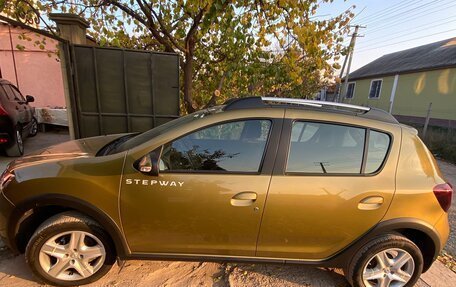 Renault Sandero II рестайлинг, 2015 год, 1 180 000 рублей, 3 фотография
