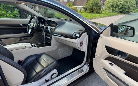 Mercedes-Benz E-Класс, 2013 год, 1 650 000 рублей, 20 фотография