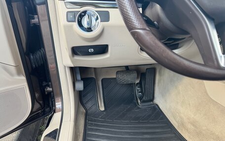 Mercedes-Benz E-Класс, 2013 год, 1 650 000 рублей, 38 фотография
