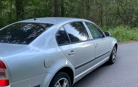 Skoda Superb III рестайлинг, 2007 год, 410 000 рублей, 4 фотография