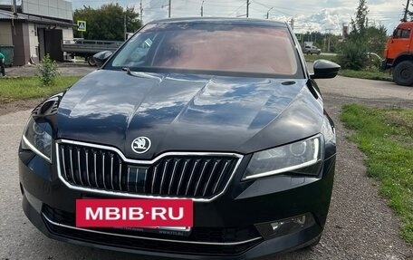 Skoda Superb III рестайлинг, 2018 год, 2 150 000 рублей, 5 фотография