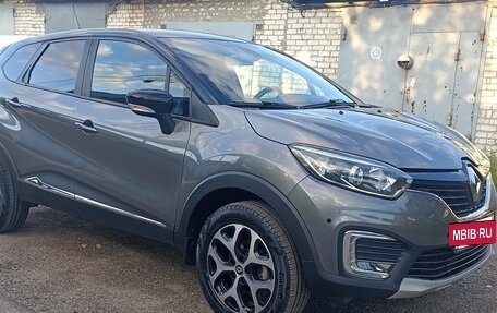 Renault Kaptur I рестайлинг, 2017 год, 1 530 000 рублей, 3 фотография