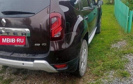 Renault Duster I рестайлинг, 2017 год, 1 300 000 рублей, 5 фотография