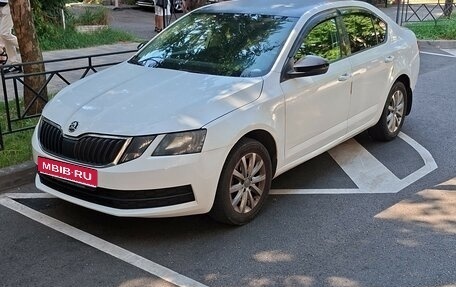 Skoda Octavia, 2018 год, 800 000 рублей, 1 фотография