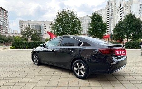 KIA Cerato IV, 2021 год, 2 390 000 рублей, 7 фотография