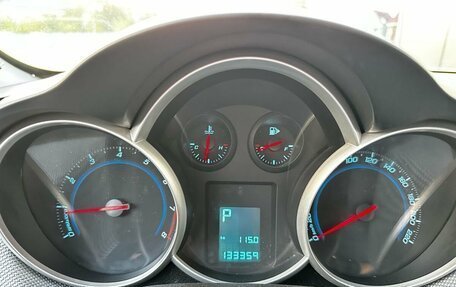 Chevrolet Cruze II, 2013 год, 900 000 рублей, 15 фотография