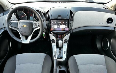 Chevrolet Cruze II, 2013 год, 900 000 рублей, 16 фотография